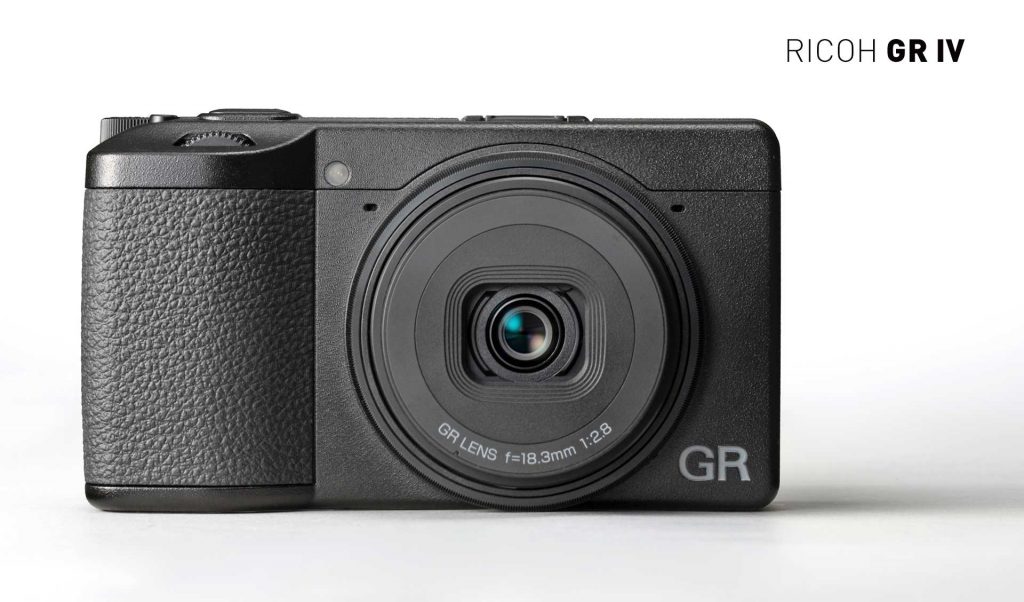RICOH GR IV